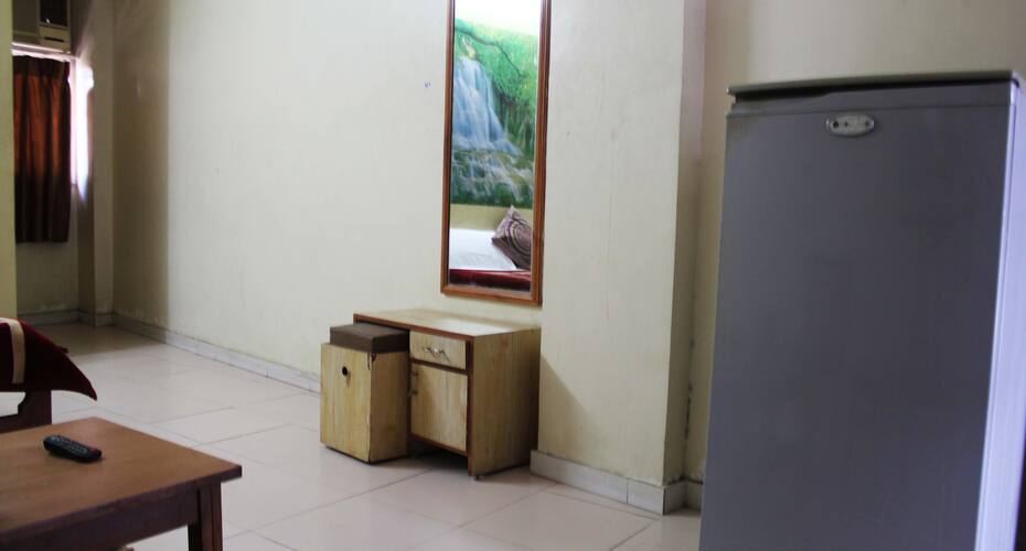 Honey Hospitality Services kalyani nagar, Pune 5